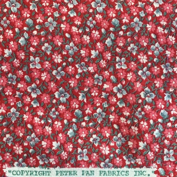 Peter Pan Fabrics Other - 1.5 yards 52” x 43” of Peter Pan vintage fabric Red pink blue floral fabric